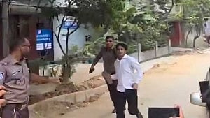 Police detain Rashed Prodhan's aide