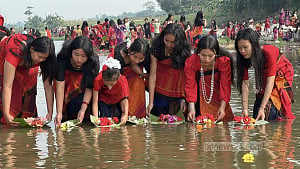 নদীতে ফুল ভাসিয়ে বিজু উৎসব শুরু, পাহাড়ে মঙ্গল ও শান্তি কামনা