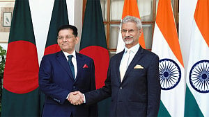 Khalilur, Jaishankar agree to keep in ‘close touch’