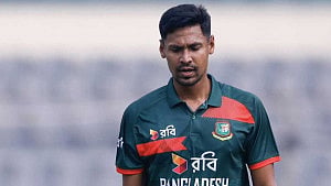 মুস্তাফিজ এখন ফিট, পরের ম্যাচের পেস আক্রমণে থাকছেন কে কে