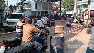 জ্বালানি ও বিদ্যুতের দাম সমন্বয়ে মন্ত্রিসভা কমিটি, নীতি নির্ধারণে ফের উদ্যোগ