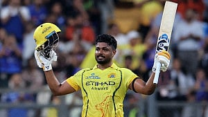 স্যামসনের আরেকটি ঝড়ো সেঞ্চুরি