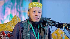 জ্বালানিমন্ত্রীকে ‘নাস্তিক’ বলা আমির হামজার গ্রেপ্তারি পরোয়ানা পত্রিকায় প্রকাশের নির্দেশ