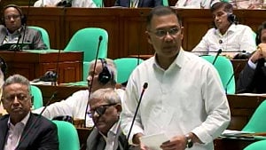 জ্বালানি সংকট: যৌথ কমিটি প্রস্তাব প্রধানমন্ত্রীর, সরকারি দলের ৫ জনের নাম ঘোষণা
