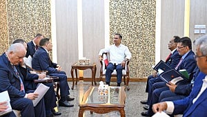 Rosatom chief meets PM