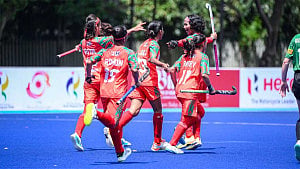 ইতিহাস লিখে এশিয়ান গেমসে বাংলাদেশ নারী হকি দল