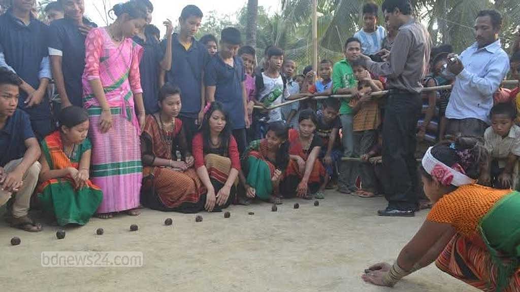 তঞ্চঙ্গ্যাদের বর্ষবরণ উৎসব জাতীয় ‘ঘিলা খেলা’ (ফাইল ছবি)