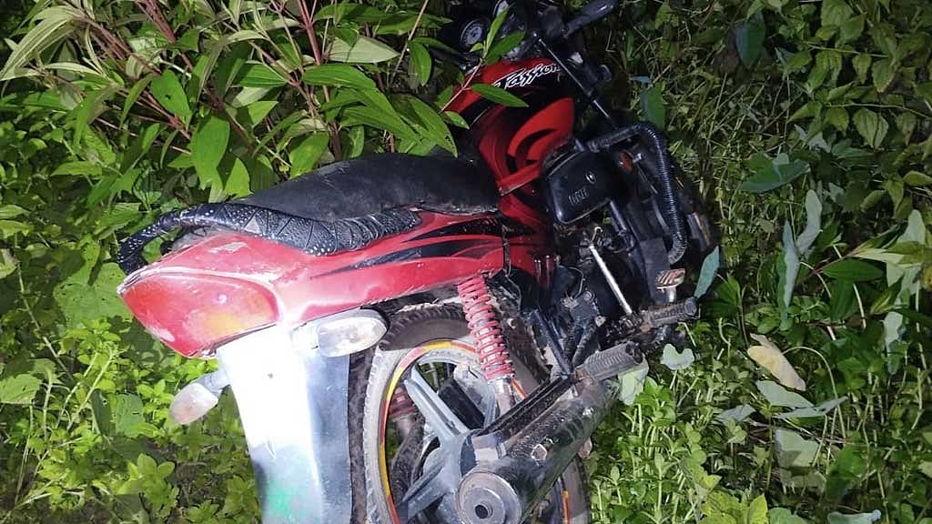 মাটিরাঙ্গায় বিজিবির অভিযানে দুই বিদেশি পিস্তল, গুলি ও ৫ কোটি টাকার ক্রিস্টাল মেথ উদ্ধার