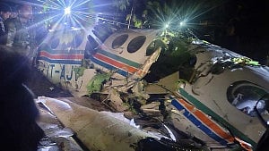 7 die in India air ambulance crash