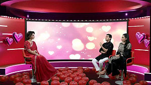 হঠাৎ কেন খালি পায়ে সালমান মুক্তাদির ও দিশা ইসলাম?