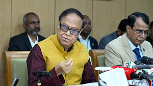 সরকারের সঙ্গে ‘সমন্বয়হীনতার’ কারণে মূল্যস্ফীতির লক্ষ্য অধরা: গভর্নর