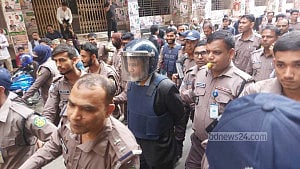 জামায়াত আমিরের এক্স ‘হ্যাকড’: আদালতে যা বললেন বঙ্গভবনের ছরওয়ারে