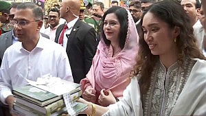 Book fair opens its doors