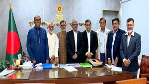 6 city administrators take charge