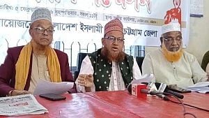 চট্টগ্রামে ইসলামী ফ্রন্টের নির্বাচনি প্রচারে বাধা, হামলার অভিযোগ