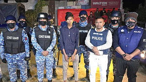 আচরণবিধি লঙ্ঘন: দাঁড়িপাল্লার প্রচারে থাকা অটোচালকের ৫ দিনের কারাদণ্ড