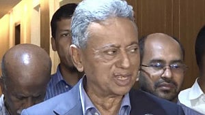 Governor change reflects new govt’s priorities: Khosru