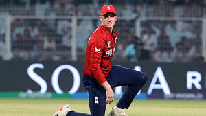 দা হান্ড্রেডে পাকিস্তানি ক্রিকেটারদের দেখতে চান ব্রুক