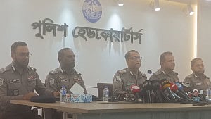 নির্বাচনে জঙ্গি হামলার শঙ্কা আছে? উড়িয়ে দিচ্ছেন না আইজিপি