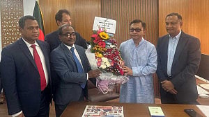 Commerce minister seeks to defer LDC graduation