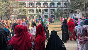 ‘Voting won’t change our fate,’ say Korail slum voters