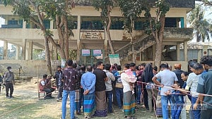মানিকগঞ্জে ভোট দিতে গিয়ে বৃদ্ধের মৃত্যু