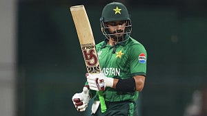 Farhan fires Pakistan to win over US