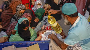 TCB lines in blazing sun before Ramadan