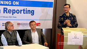 Surrendering diplomatic passport while in office ‘abnormal’: Touhid