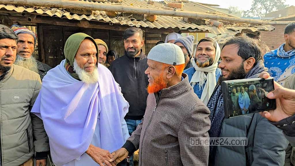 চাঁপাইনবাবগঞ্জ-৩ (সদর) আসনে জামায়াতে ইসলামীর প্রার্থী নূরুল ইসলাম বুলবুলের নির্বাচনি প্রচার।