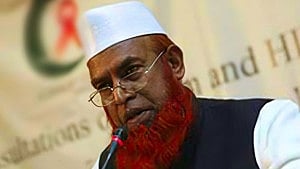 War crimes: Abul Kalam Azad surrenders to tribunal