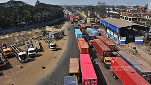 Ctg port strike enters 3rd day