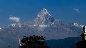 শীতে তুষারপাত কমে উদোম হচ্ছে হিমালয়, সতর্ক করলেন বিজ্ঞানীরা