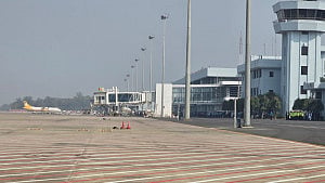 War fallout grounds 25 flights at Ctg airport