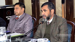 Seal Rohingya camps, borders before polls: Sanaullah