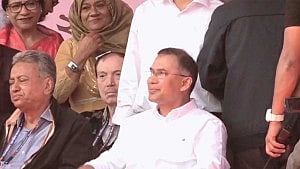 BNP’s Tarique on stage for Ctg rally