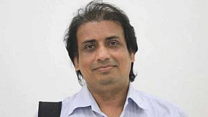 DU relieves Rabbani of Islamic history chair