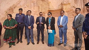 Probe opens into ‘hill-cutting’ at Ramgarh Port