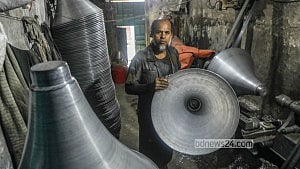ভোট ঘিরে বেড়েছে মাইকের চাহিদা
