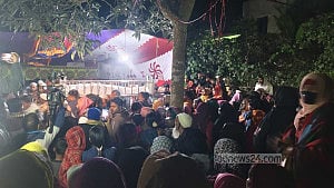 Uttara fire: family of three to be buried together