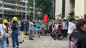 Magnitude 6.7 earthquake hits the Philippines