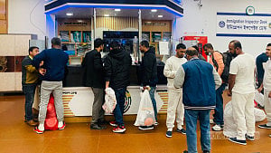 US deports 36 Bangladeshis amid immigration crackdown