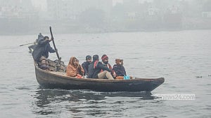 Winter morning on the Buriganga