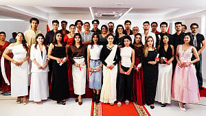 সমাবর্তন উৎসব করলো আজরা মাহমুদ ট্যালেন্ট ক্যাম্প
