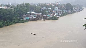 বান্দরবানে ভ্রমণ নিষেধাজ্ঞার মেয়াদ বাড়ল, সাঙ্গু-মাতামুহুরি বিপৎসীমার উপরে