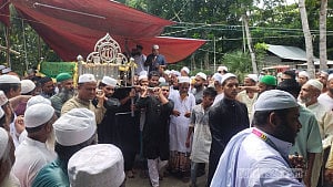 যুক্তরাষ্ট্রে ট্রাকের চাপায় নিহত ব্যবসায়ীর দাফন বরিশালে