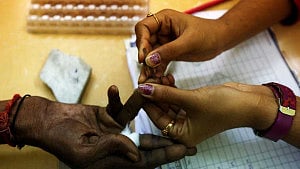 ভারতে প্রথম ডেঙ্গু টিকা ‘কিউডেঙ্গা’ অনুমোদন