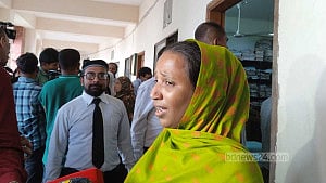 আর কোনো মেয়ের যেন এভাবে মৃত্যু না হয়: আয়নীর মা
