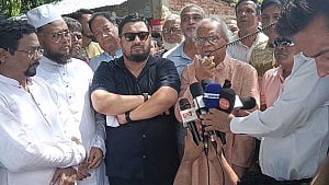পানি কমুক, আবার পরীক্ষা নেওয়া যাবে: রিজভী