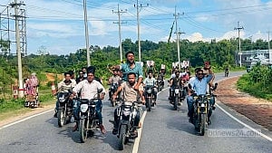 কক্সবাজারে ছাত্রলীগের মিছিল নিয়ে পুলিশ ও ছাত্রদলের ‘দুই কথা’